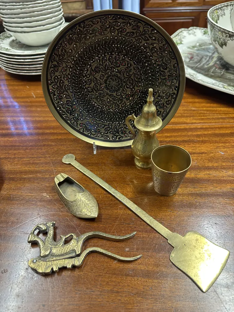 Selection Of Brass Items Image 1++