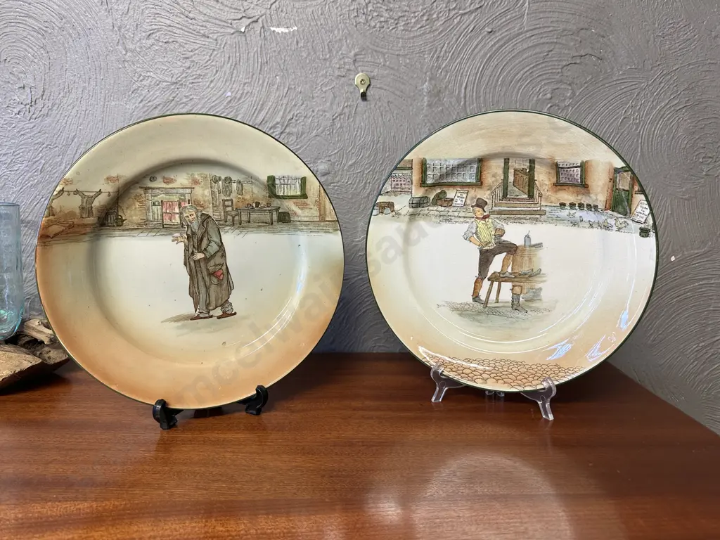 Vintage Royal Doulton Dickens Ware Sam Weller Collectors Plate #D6327 & Dickens Green Trim Fogin Luncheon Plate Image 1++