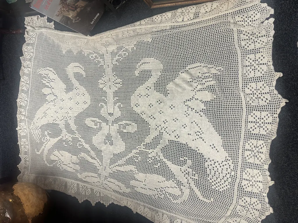 Vintage Single Size Handmade Crochet Coverlet/Throw Flamingo Pattern L205,W160cm.  Image 1++