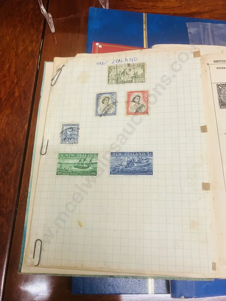 Empty Lighthouse Stamp Album, Vintage Stamp Albums, Assorted Stamps Etc Image 1++