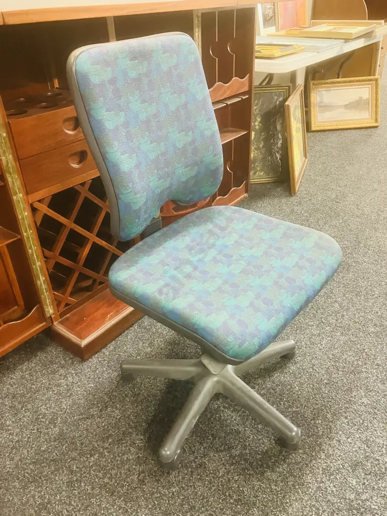 Clerical 224 Office Chair In Overture Jaspar Fabric - Chiro Systems Ltd Image 1++