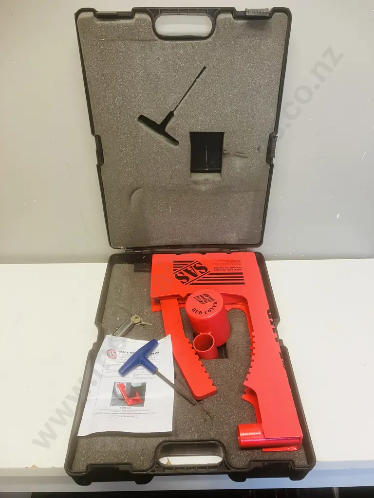 SAS Wheel Clamp 8" In Case Image 1++