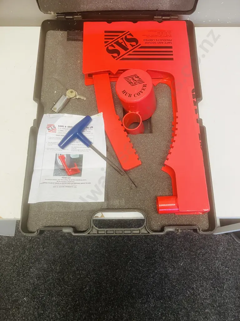 SAS Wheel Clamp 8" In Case Image 1++