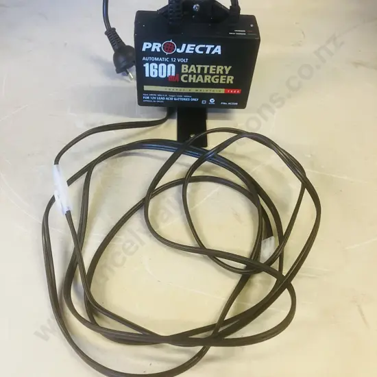 Projecta Automatic 12V 1600mA 2 Stage Battery Charger - AC250B