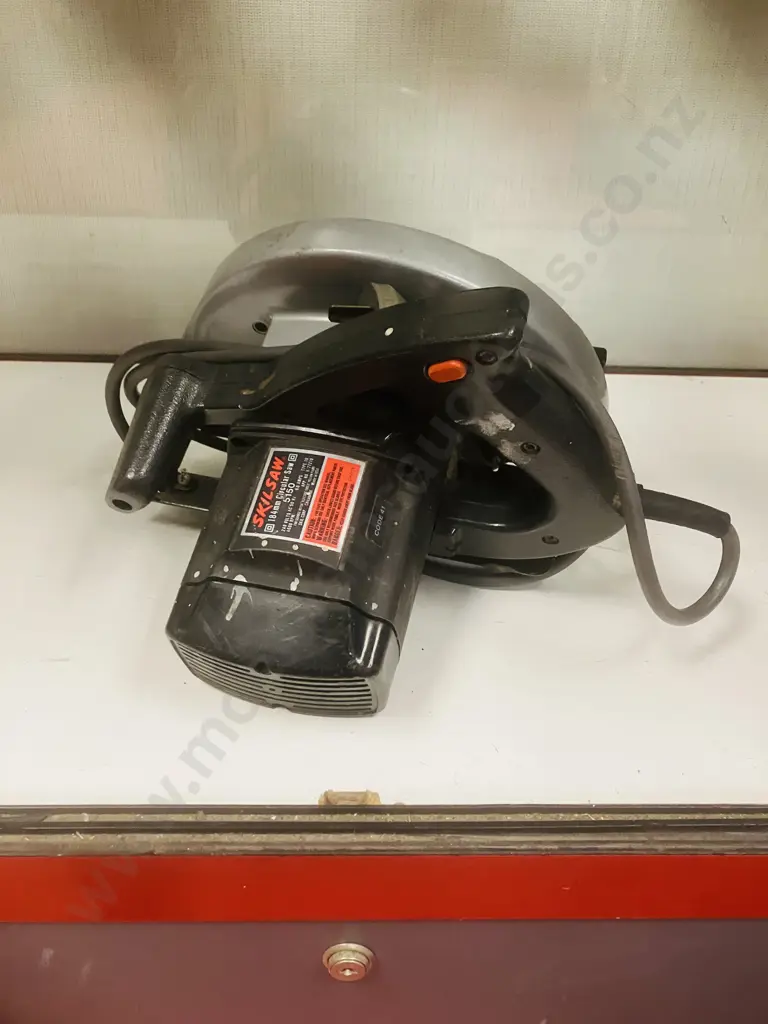 Skilsaw - 184mm Circular Saw 5150, 2 1/8Hp Image 1++