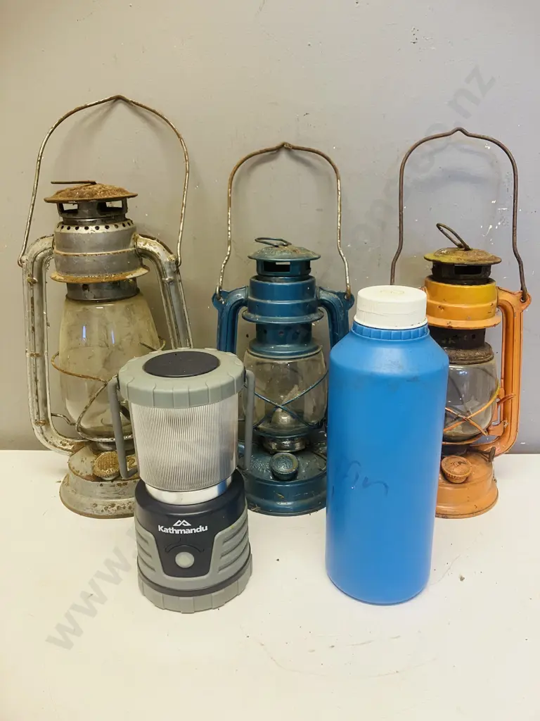 Hurricane Lanterns x 3, Kathmandu Lantern, Paraffin Oil Image 1++