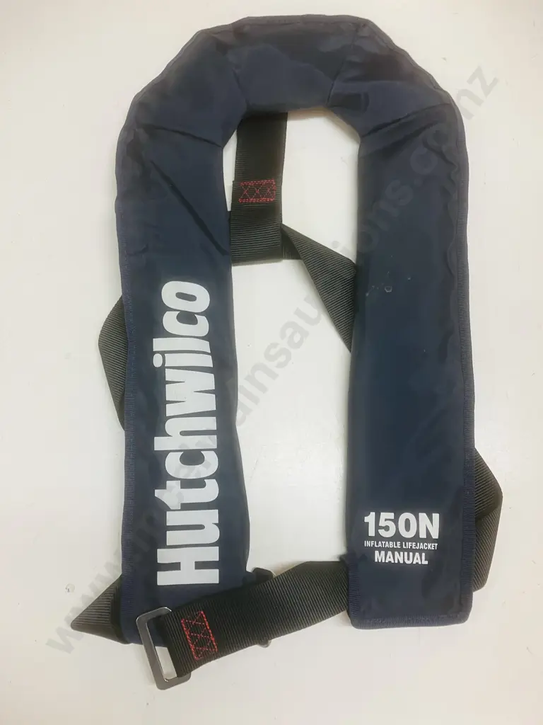 Hutchwilco 150N Manual Inflatable Lifejacket Image 1++