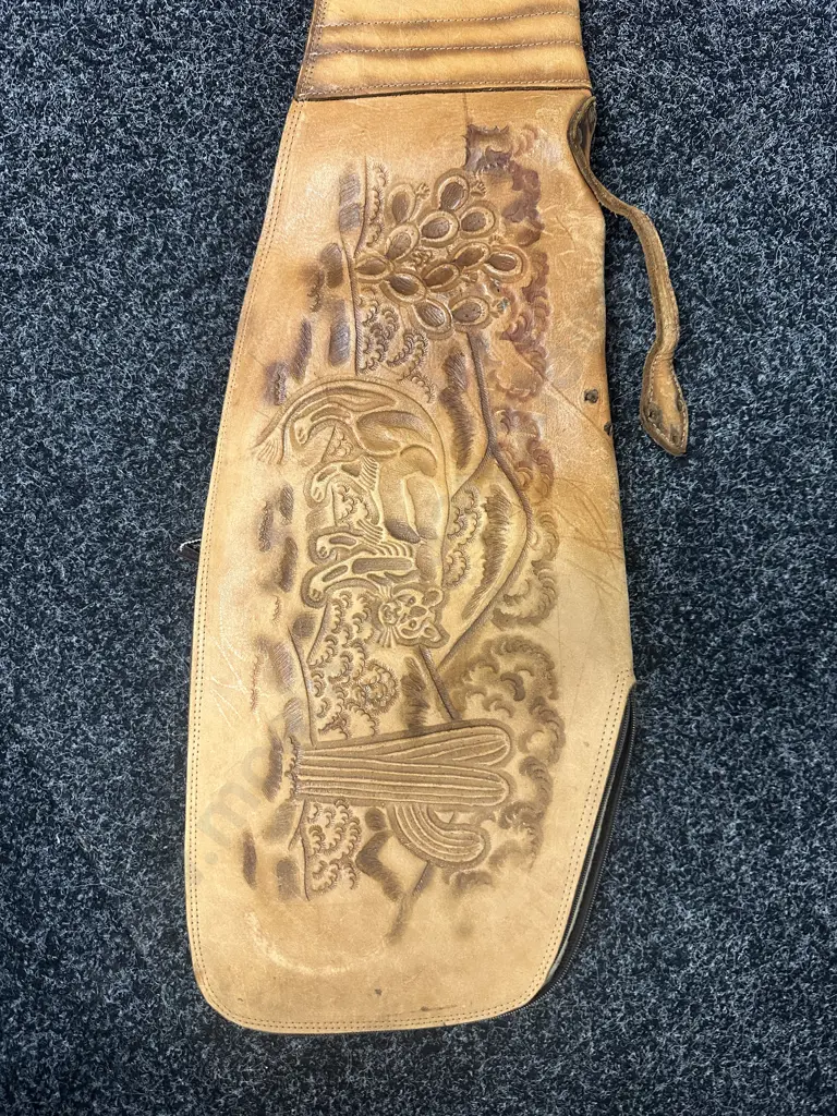 Vintage Hand Tooled Mexican Leather Rifle/Shotgun Gun Case (af to handle) Image 1++