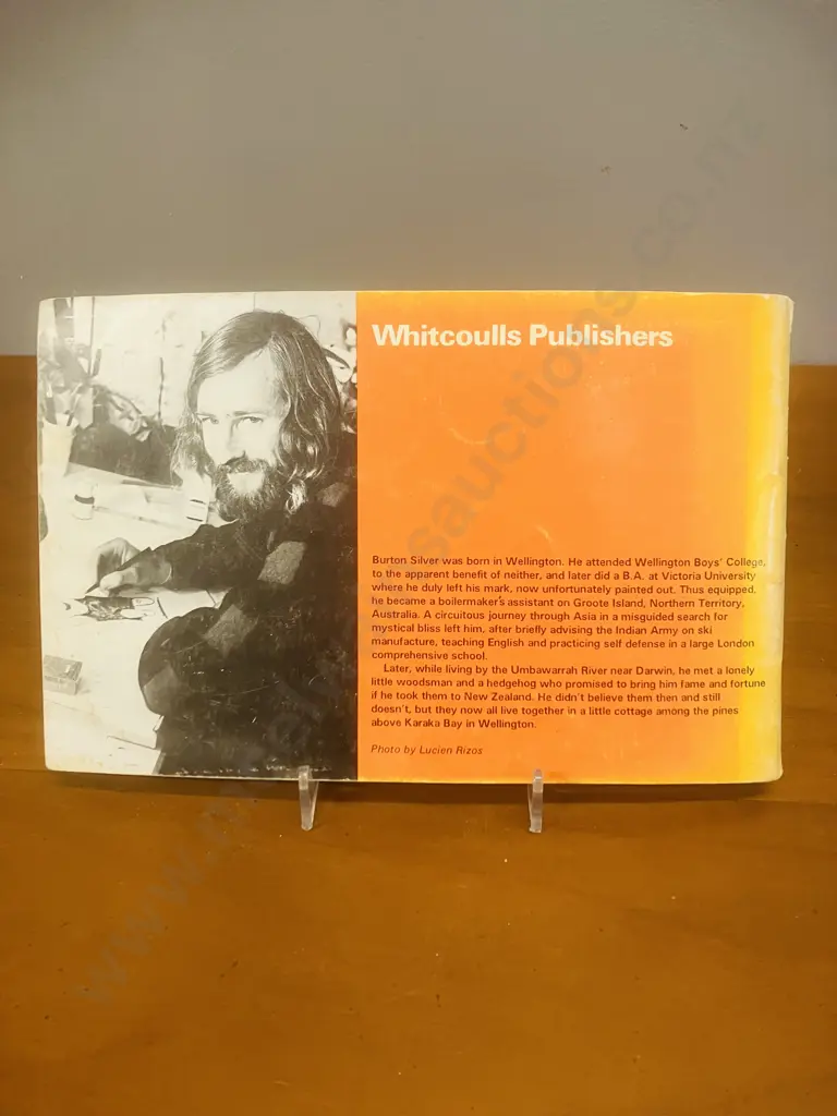 Bogor by Burton Silver 1975 First Issue Softcover, Whitcoulls Publishers, New Zealand, ISBN 0723304513 Image 1++