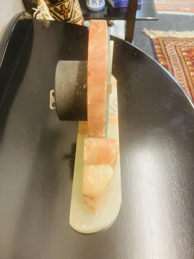 Art Deco Onyx Mantle Clock, Onyx Art Scotland. 18.5 x 30cm Image 1++