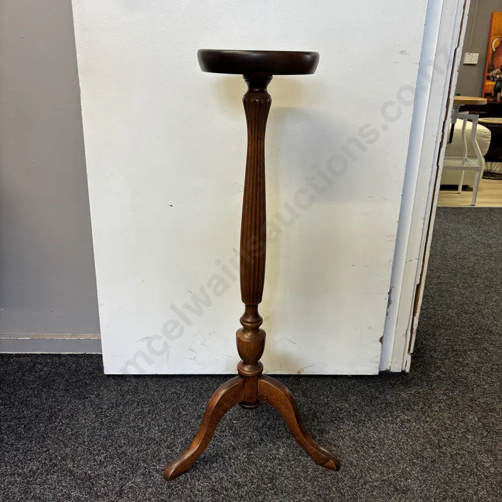 Mahogany Tri-footed Plant Stand - H84cm Image 1++
