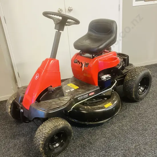 Rover Micro Rider Ride On Mower, Model 13B426JC333,196cc OHV, 24", 6 Speed, New Battery, Had Minimal Use