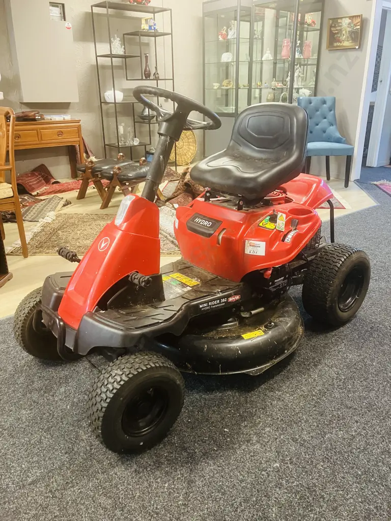 Rover Mini Rider 382 Hydro Side Discharge Ride On, Model 13A721JD333, 382cc, 30", New Battery Image 1++