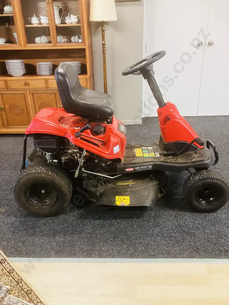 Rover Mini Rider 382 Hydro Side Discharge Ride On, Model 13A721JD333, 382cc, 30", New Battery Image 1++