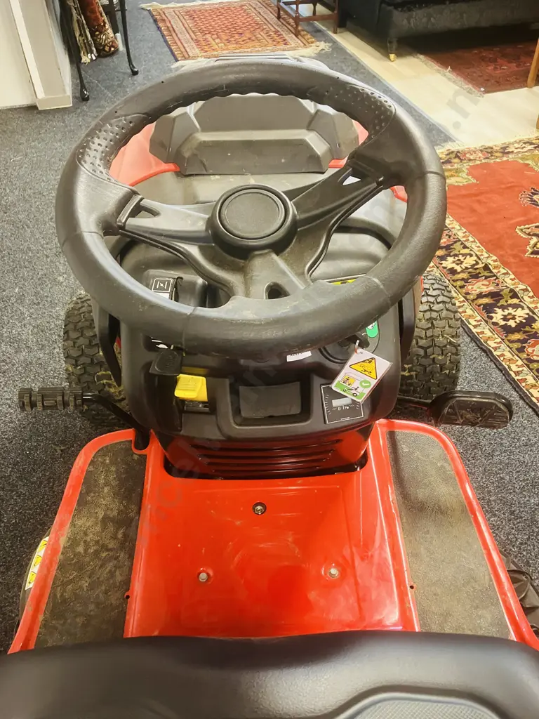Rover 547/36 Rancher Ride On Mower, Model 13A878BY333, 547cc OHV, 36", New Battery, Had Very Little Use Image 1++