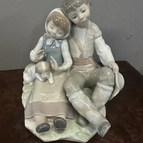 LIadro Friendship Boy & Girl With Puppy Dog H36cm.