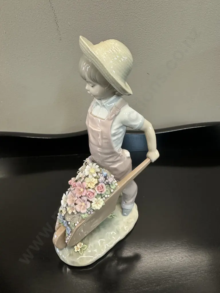 Lladro Figurine 'Little Gardener' Wheelbarrow With Flower Boy H24cm. Image 1++