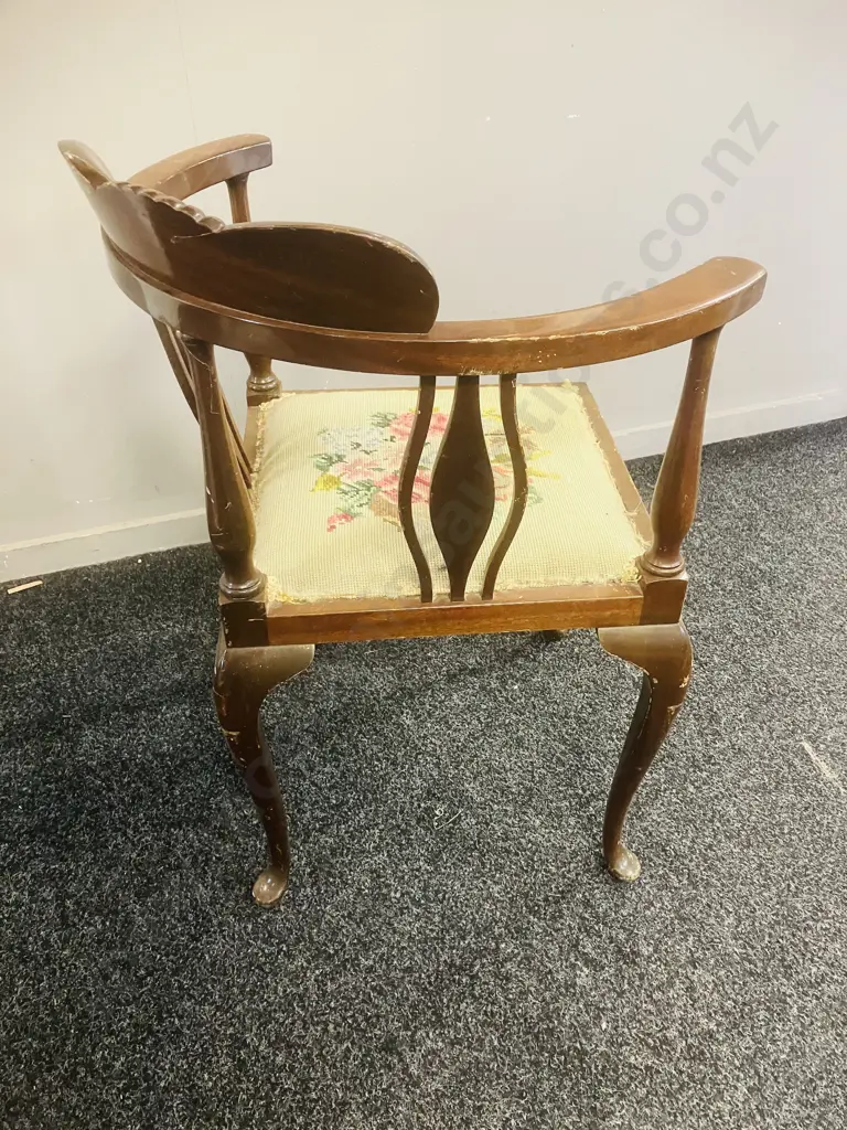 Antique Corner Chair With Needle Point Seat Image 1++