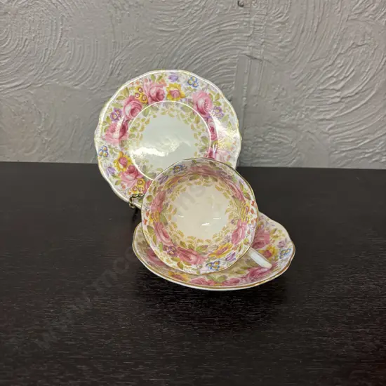 Royal Albert Serena Trio