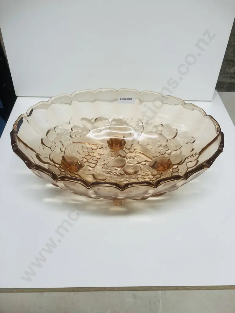 Vintage Indiana Glass Co Pink Depression Glass Harvest Garland Large Oval Footed Fruit Bowl. Image 1++