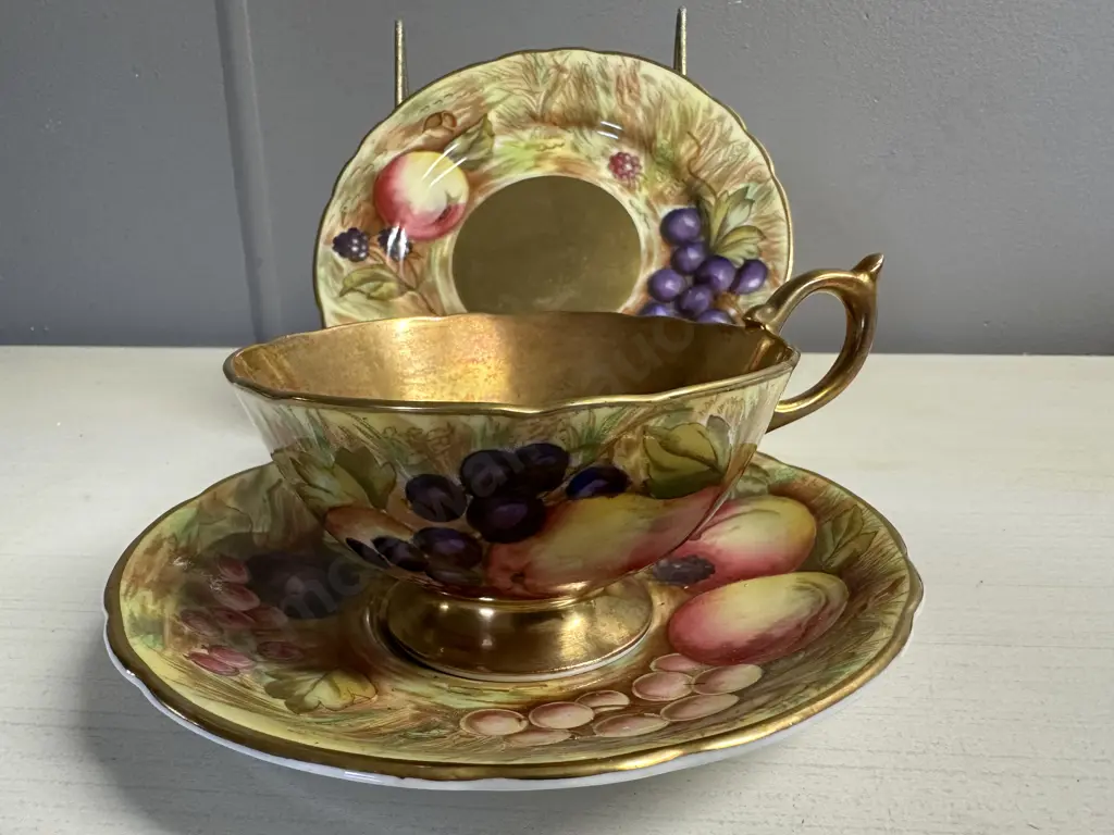 Vintage Aynsley 'Orchard Fruit' Trio Image 1++
