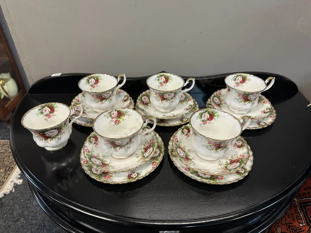 Vintage Royal Albert Celebrations Trios x5 And An Extra Cup  Image 1++
