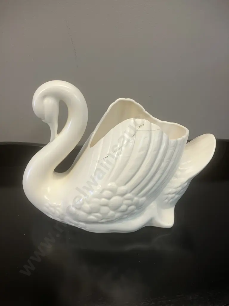 Crown Lynn Large White Swan Vase, Crown Mark to Base, Impressed No. 170 (As Found Condition) Image 1++