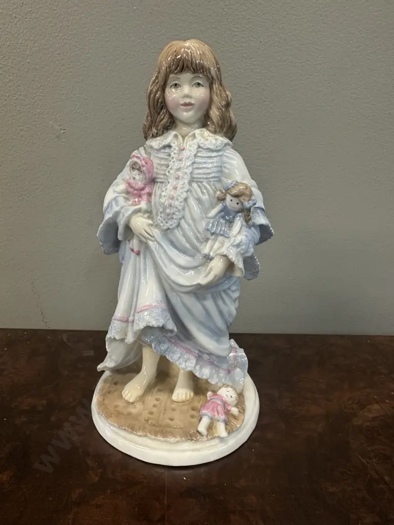 Royal Worcester Lullaby Limited Edition Figurine H19cm. Image 1++