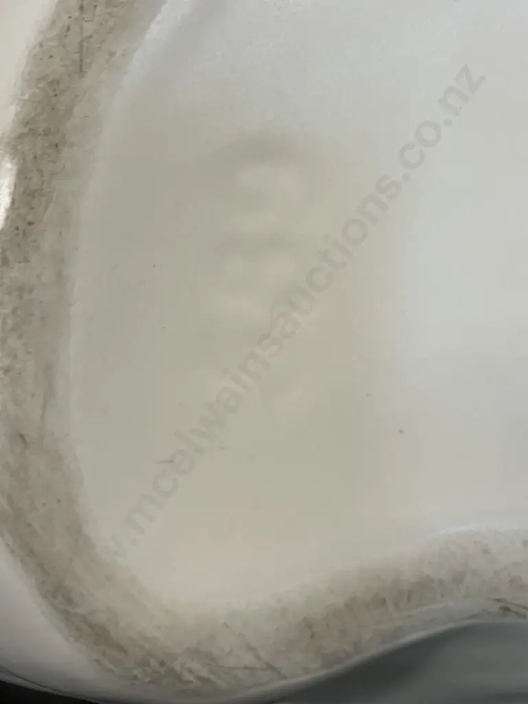 Crown Lynn Driftwood Vase, Off White Glaze - Impressed 589 & Crown Lynn Stamp To The Base. 9 x 22cm Image 1++