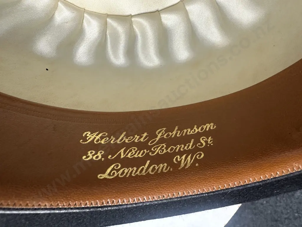 Herbert Johnson Black Bowler Hat In Original Box Image 1++