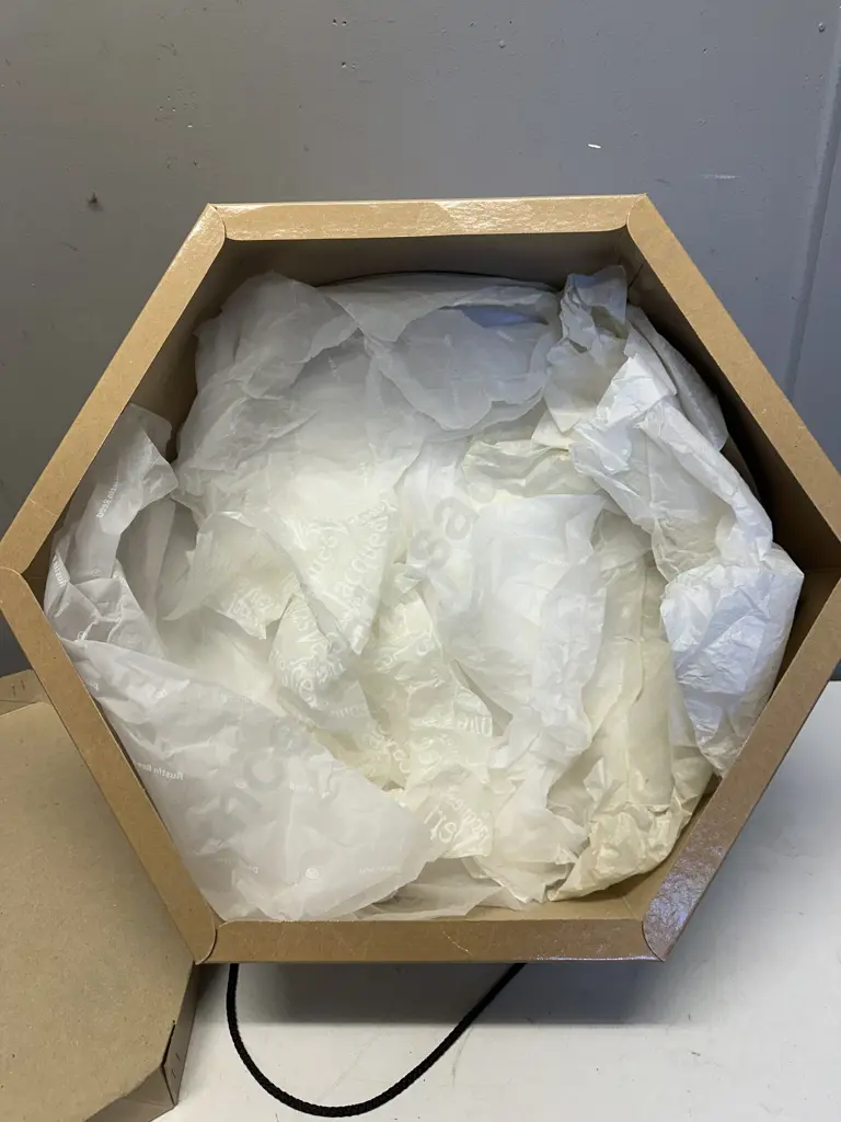 Gold Coloured Browns Hexagonal Gift/Hat Box From York & Helmsley Image 1++