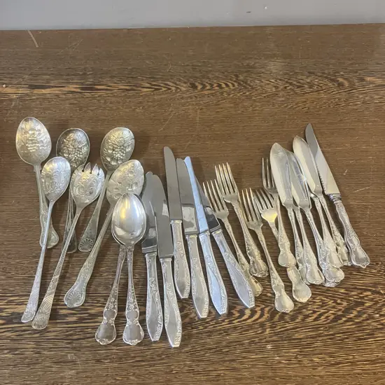 Vintage Fish Cutlery Etc Including Camile, Stanley Rogers & Sons 'Irene' Knives Silver Plated Berry Spoons Etc
