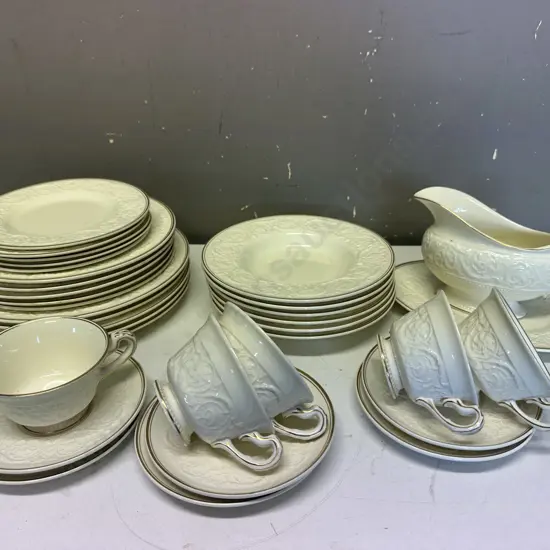 Wedgwood of Etruria & Barlaston Patrician Dinnerware With Raised Floral & Gilt Rim (af to underplate)
