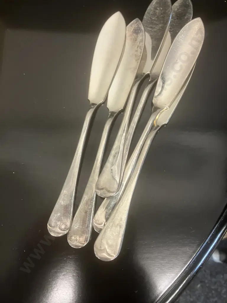 Assorted Silverware Image 1++
