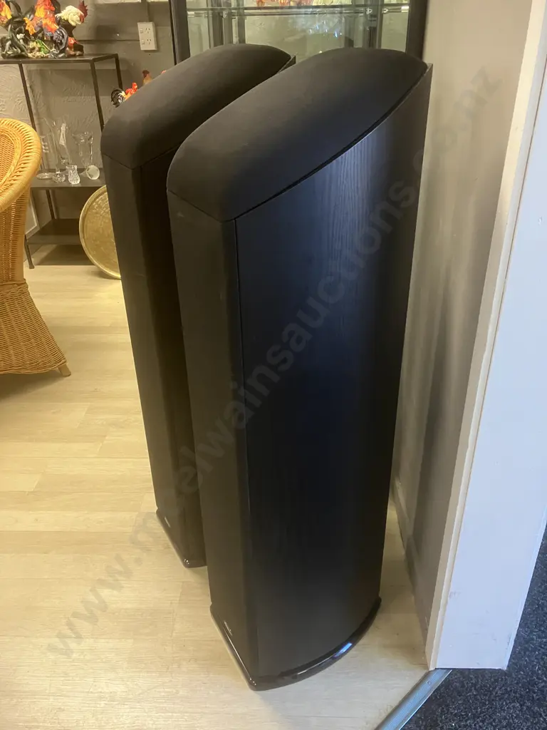 Pair of Mirage OMNI 550 Floorstanding Tower Speakers. Omnidirectional, 8-ohm, Sensitivity 90 dB, Handles Up To 200 Watts Image 1++
