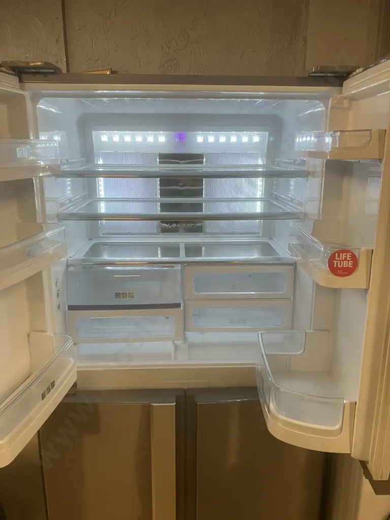Sharp 624L French Door Refrigerator - Freezer Model SJ-FP624V-SL Image 1++