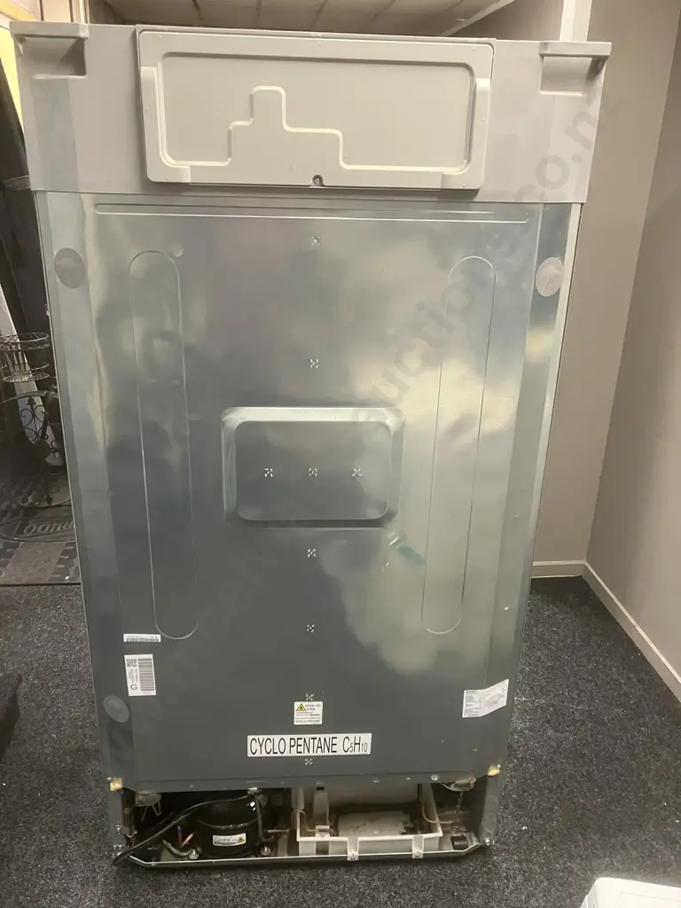 Sharp 624L French Door Refrigerator - Freezer Model SJ-FP624V-SL Image 1++