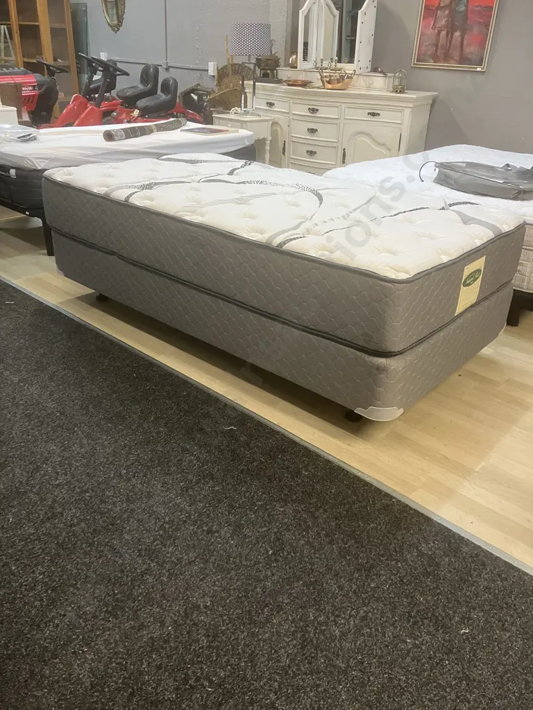 Waikato Bedding Natural Rest King Single Mattress & Base Image 1++