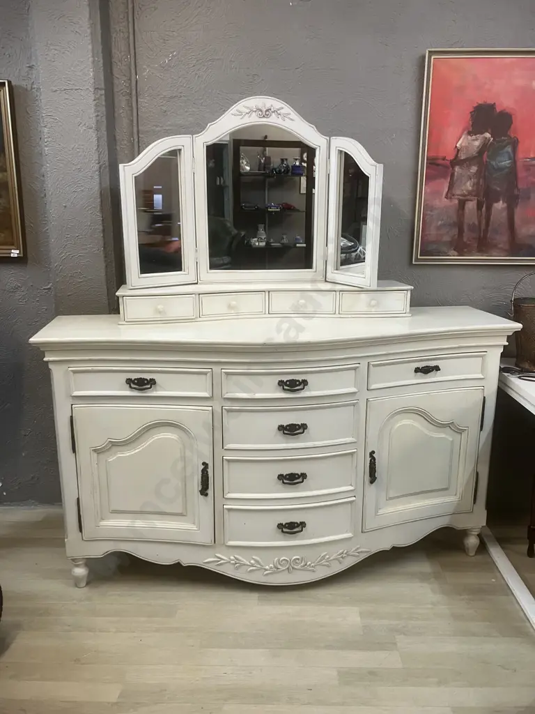 Country Corner White French Provincial Style 6 Drawer / 2 Door Dresser With Matching 4 Drawer Tri-Fold Mirror Image 1++