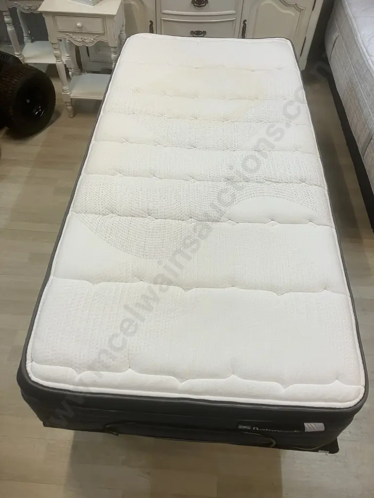 Temper Lifestyle Supreme XL SNG Adjustable Bed Base & Sealy Posturepedic Elevate McKinley Medium Mattress Image 1++