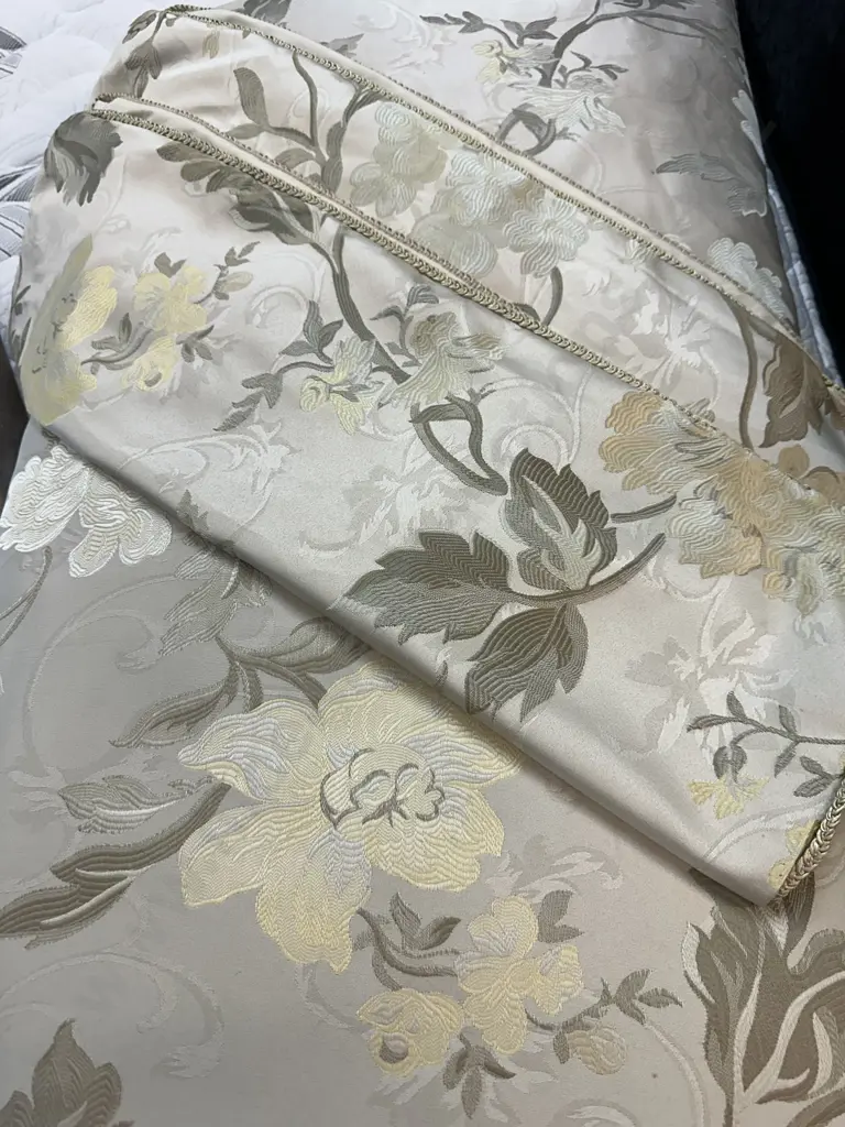 Queen Size Duvet Cover, Inner & 2 x Pillow Cases Image 1++
