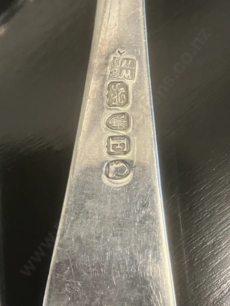 A Set of Six Georgian Sterling Silver Dinner Forks by William Eley & William Fearn, Hallmarked 1800 London (387 Grams) Image 1++