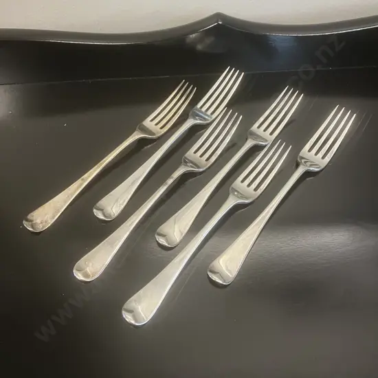 A Set of Six Georgian Sterling Silver Dinner Forks by William Eley & William Fearn, Hallmarked 1800 London (387 Grams)