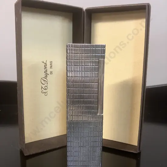 Classic S.T. Dupont Ligne 1 Table Lighter in Box, Silver Plated Classic Deep Checked Pattern 1980’s
