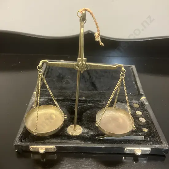 Vintage India Travelling 'Gold' Weighing Scales In Velvet Lined Box (As Found)