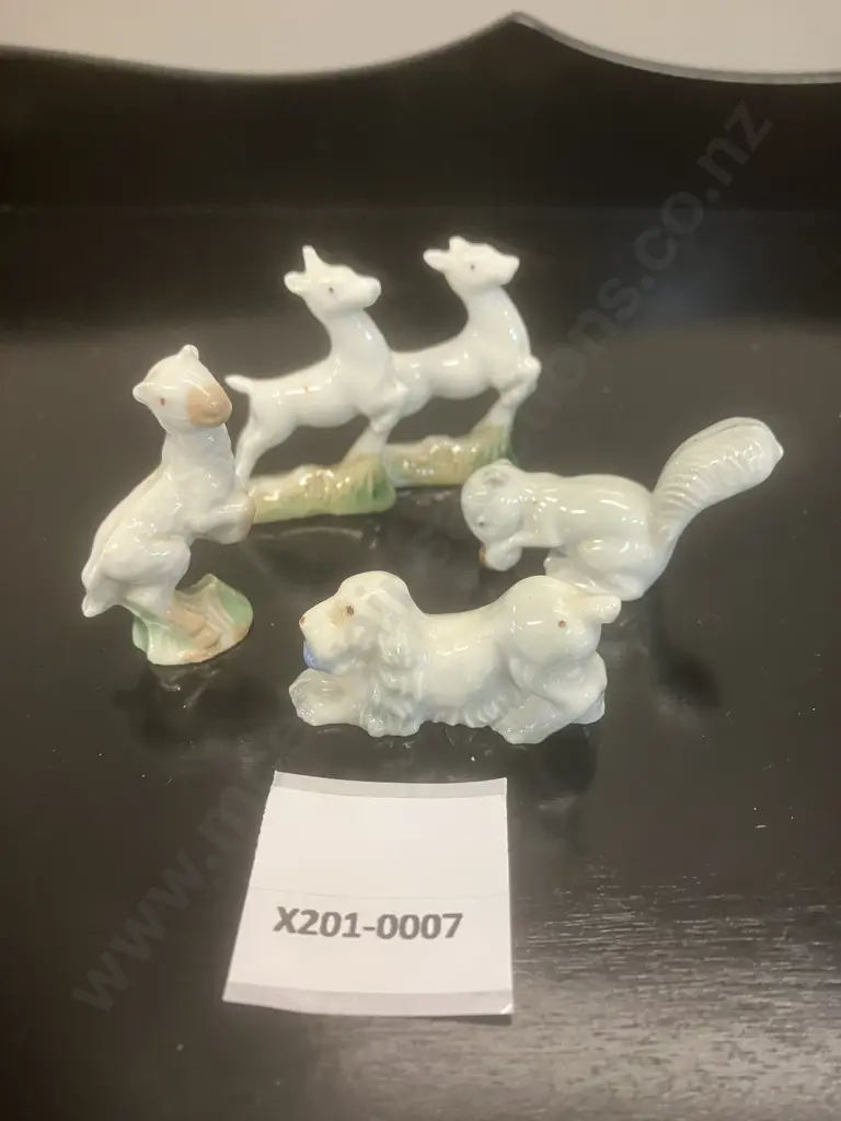 Five UK Retail Wade Whimsie Figurines First Whimsies (1953 – 1959) Image 1++