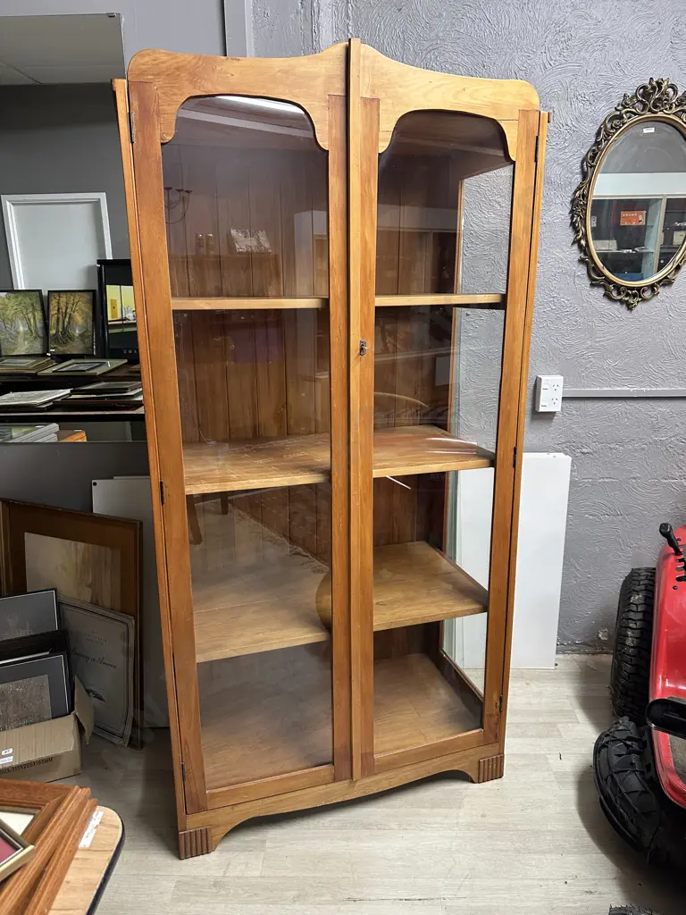 Art Deco Display/China Cabinet Tongue & Groove Back, Two Glass Doors, Three Adjustable Wooden Shelves. H174,W91,D50cm.  Image 1++