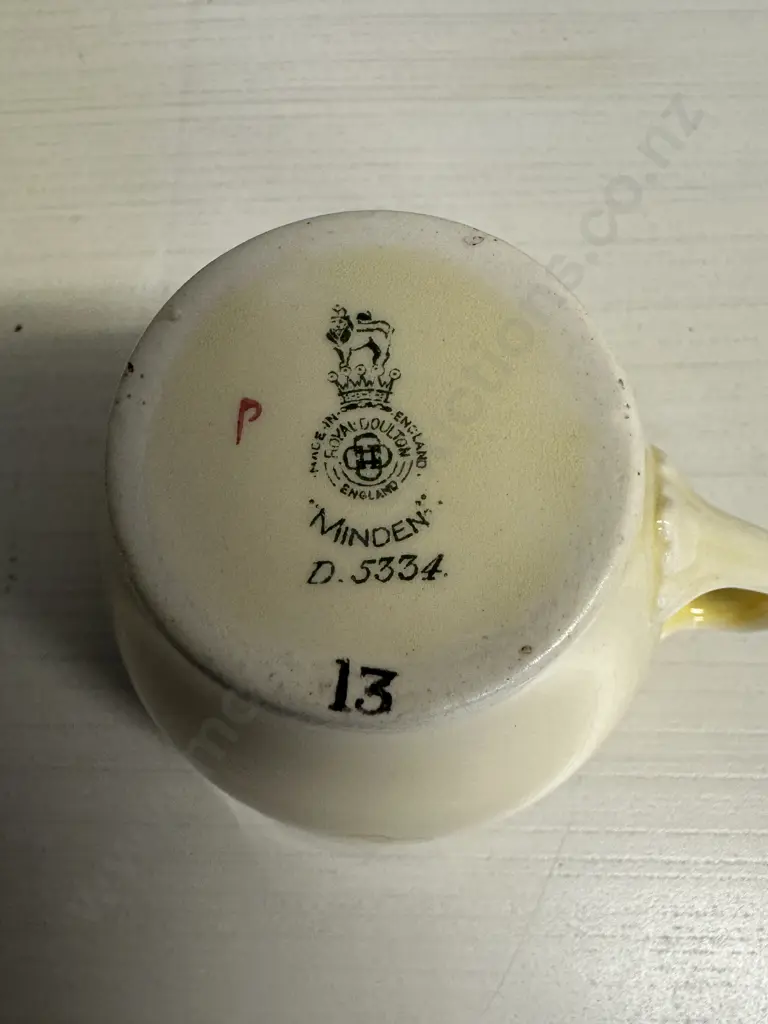 Royal Doulton 'Minden' Art Deco Breakfast Cups & Saucers x6 Pattern #D5334 Image 1++