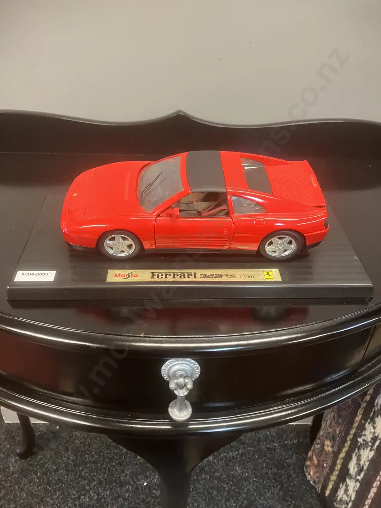 Maisto 1/18 1990 Red Ferrari 348 TS Diecast Model Car With Display Stand Image 1++