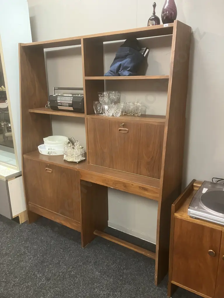 Mid-Century Modern Wall Unit With Keys. H169 W138 D38cm Image 1++